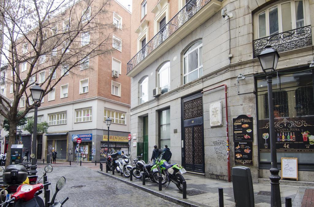 Lollipop Flats City Centre Deluxe Suite Madrid Exterior photo